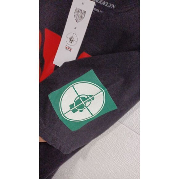 NWT Defend Brooklyn t-shirt EXT 1996 public enemy - Picture 3 of 4